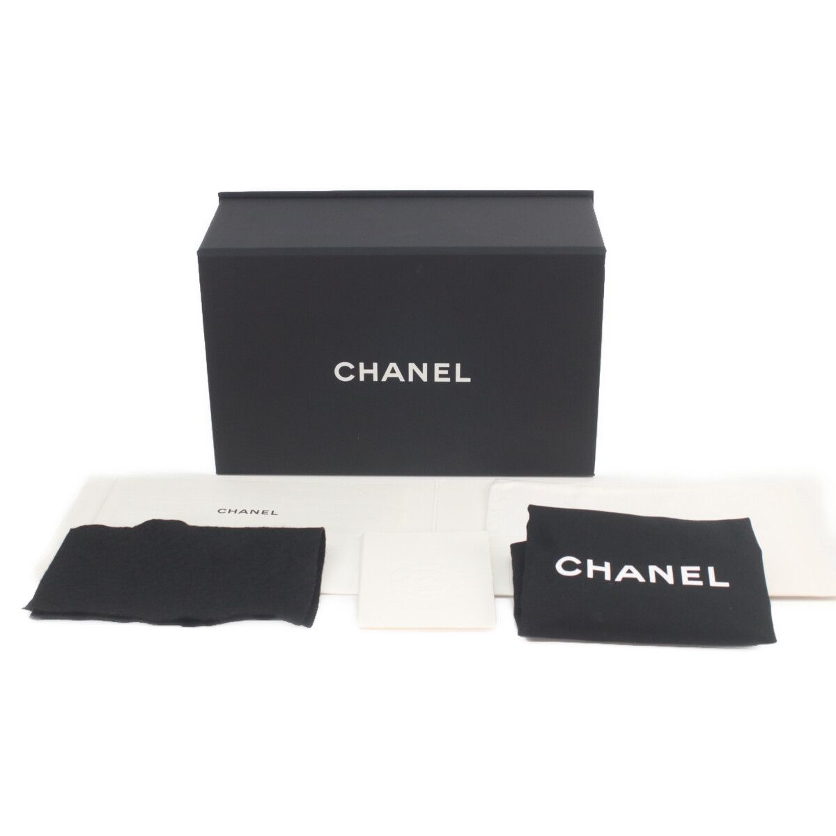 Chanel Black Vintage Calf Gold Quilted 2.55 Mini Chain Handbag — view 9