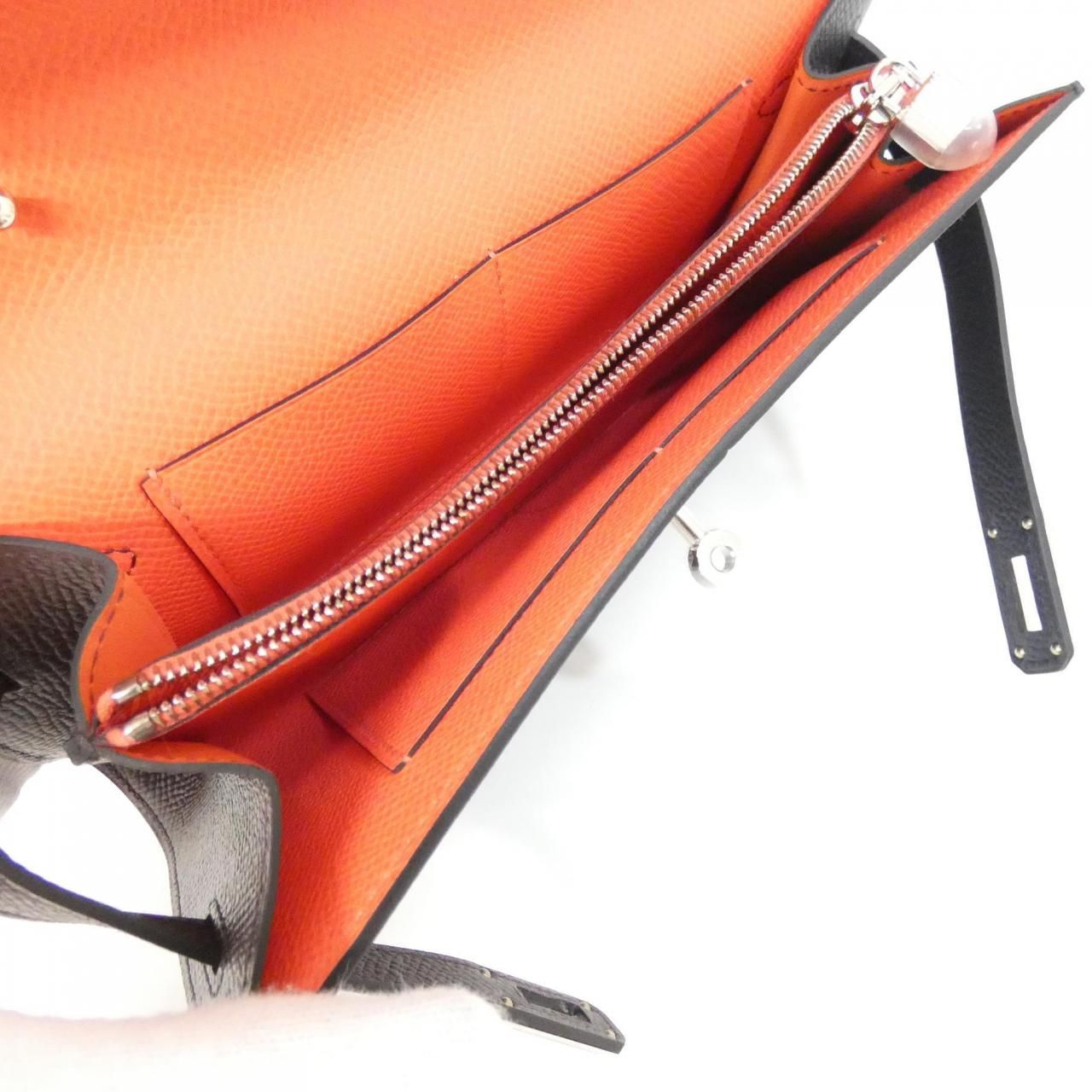 Hermes Kelly Classic to Go Cazak Shoulder Wallet — view 5