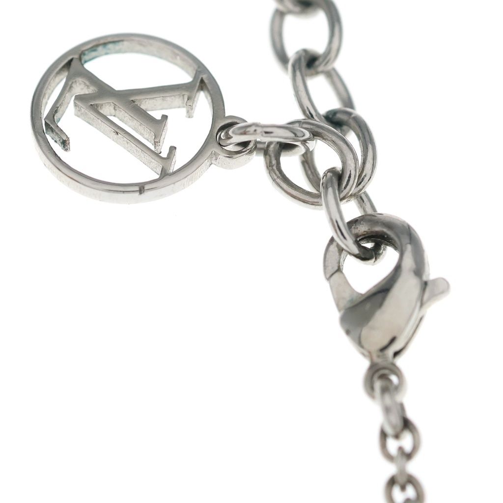 Louis Vuitton Essential LV Logo Motif Chain Necklace Silver — view 6