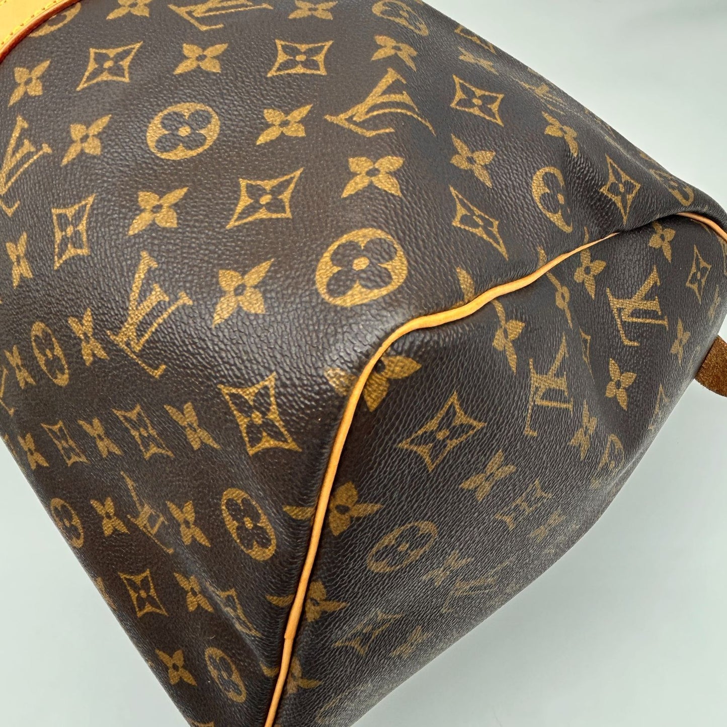 Louis Vuitton Monogram Keepall 50 Cadena — view 9