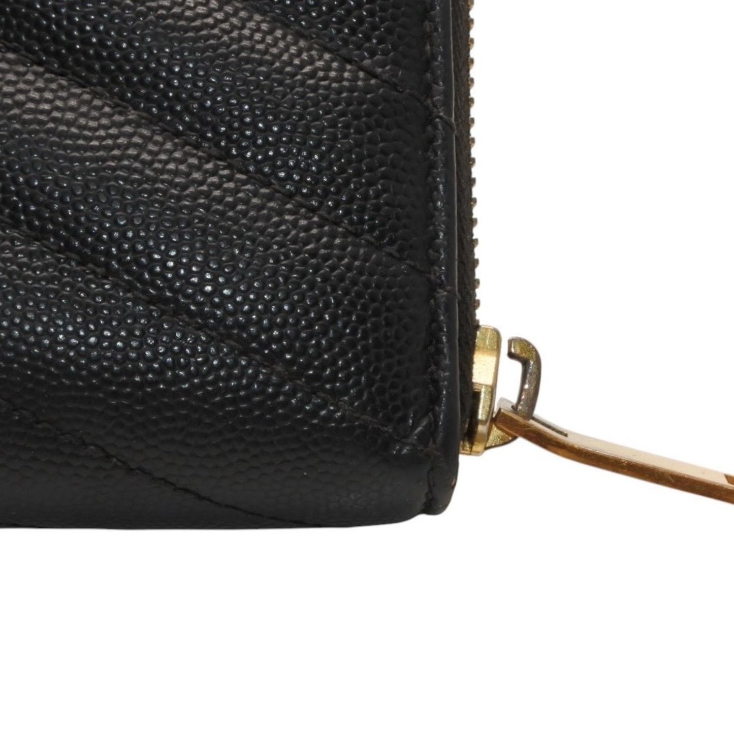 Saint Laurent Wallet Black V-shaped Quilted Gold — view 8