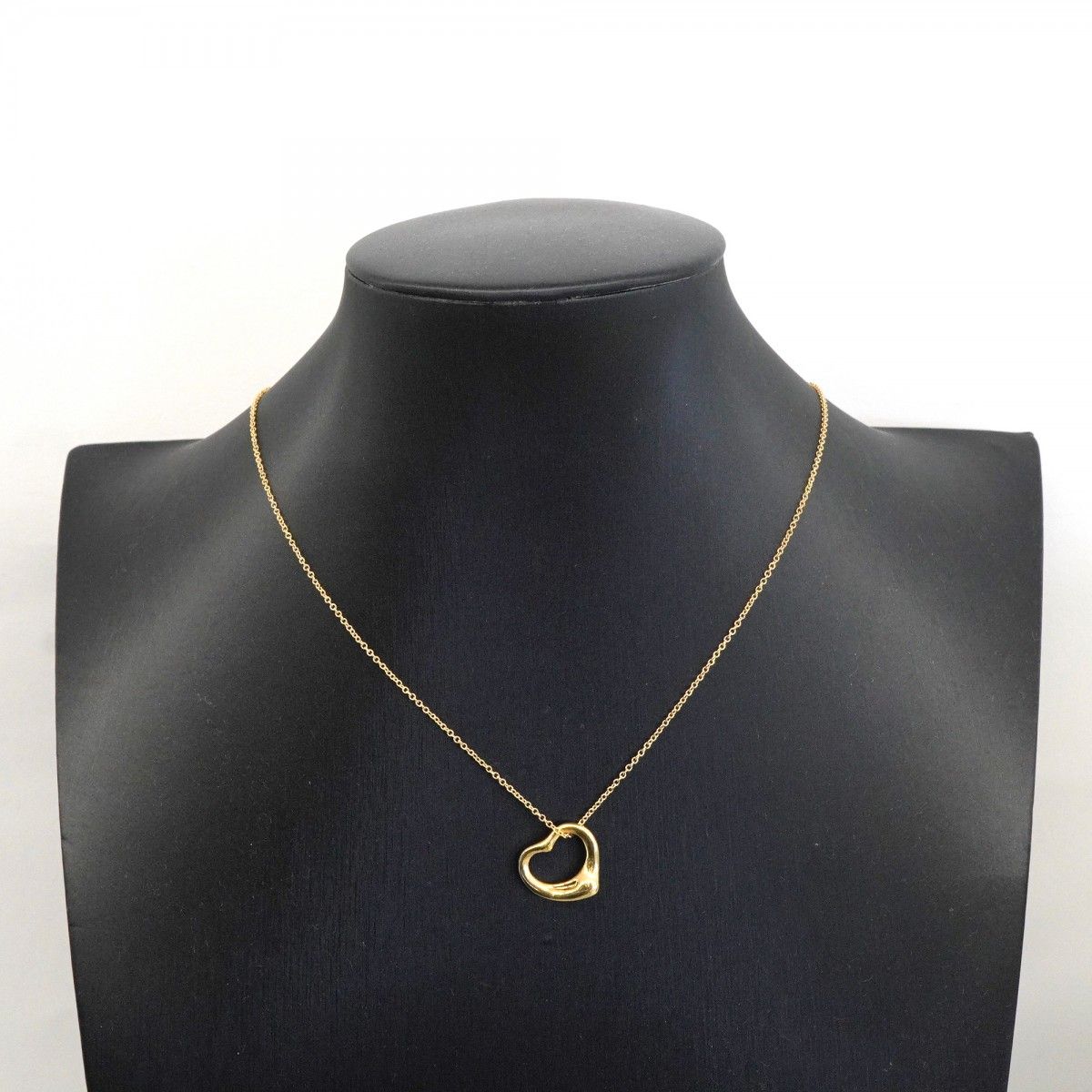 Tiffany & Co Necklace Open Heart 18k Yellow Gold — view 9