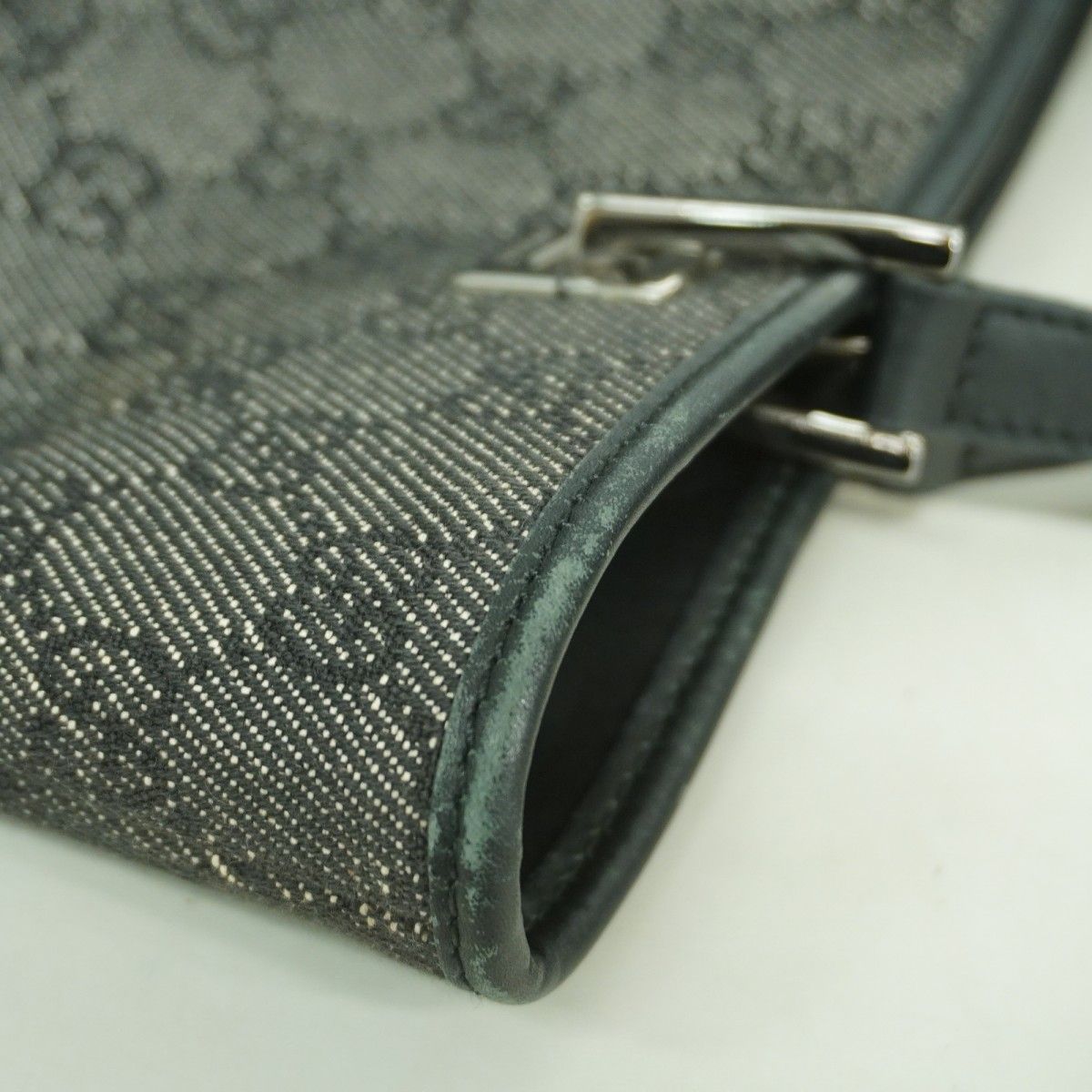 Gucci Tote Denim Gray Black Silver — view 9