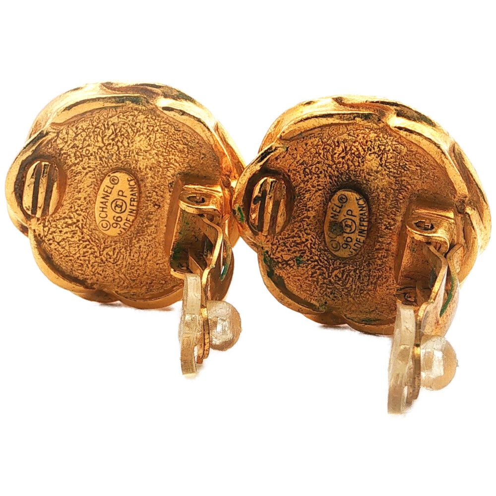 Chanel CC Logo Pair Costume Earrings Alloy Gold — view 5