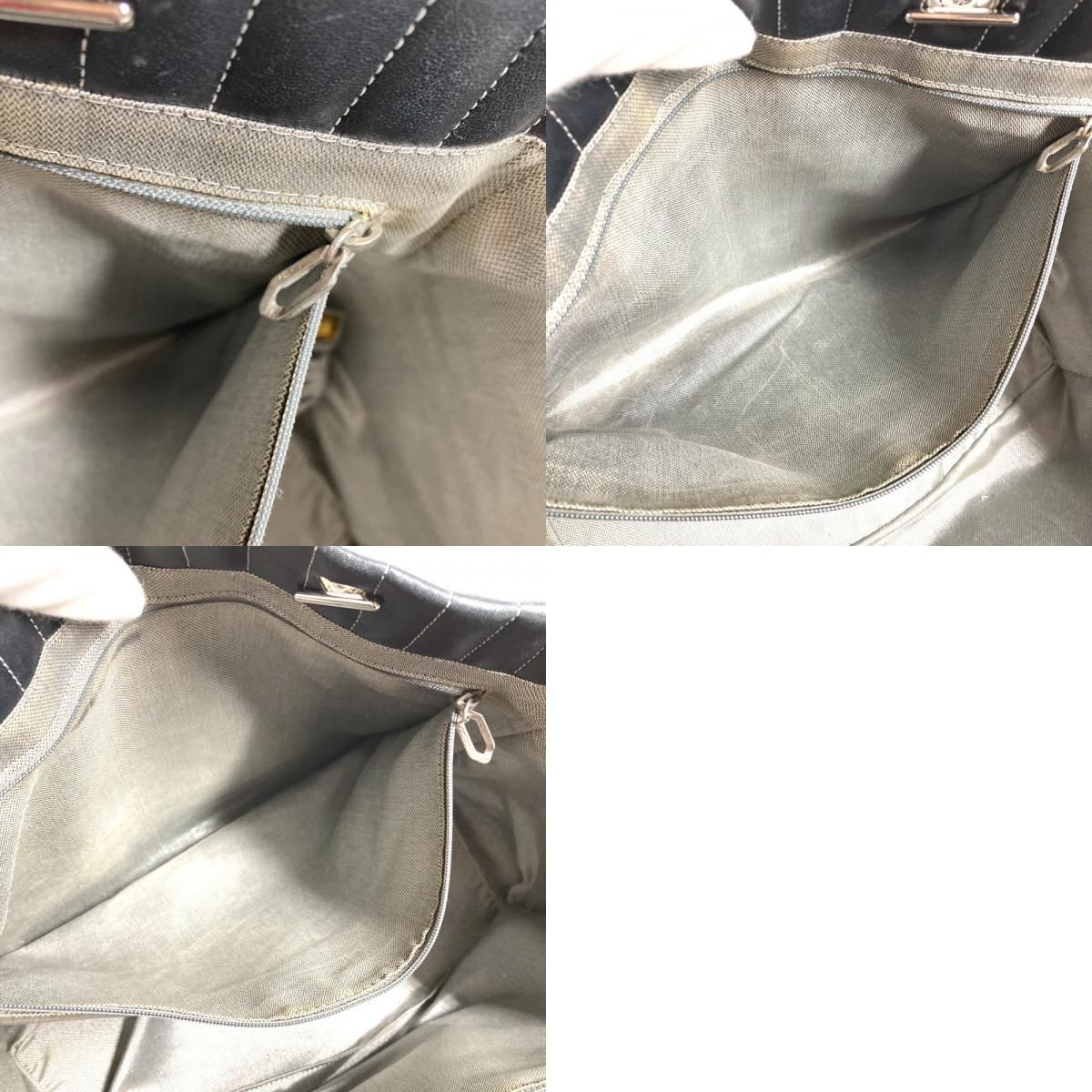 Chanel Shoulder Bag CC Logo Leather Black — view 9