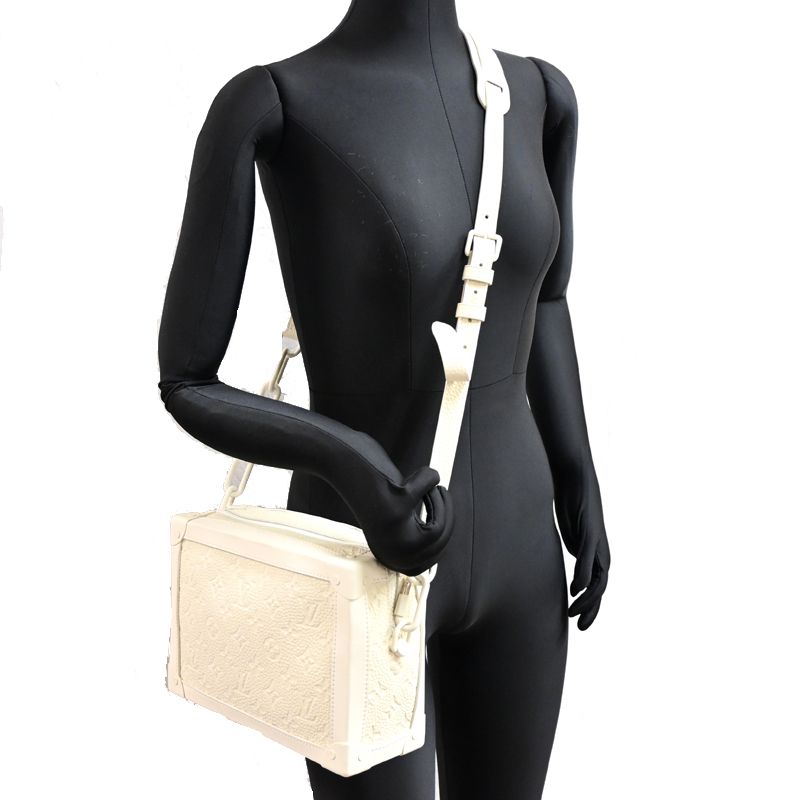 Louis Vuitton Shoulder — view 9