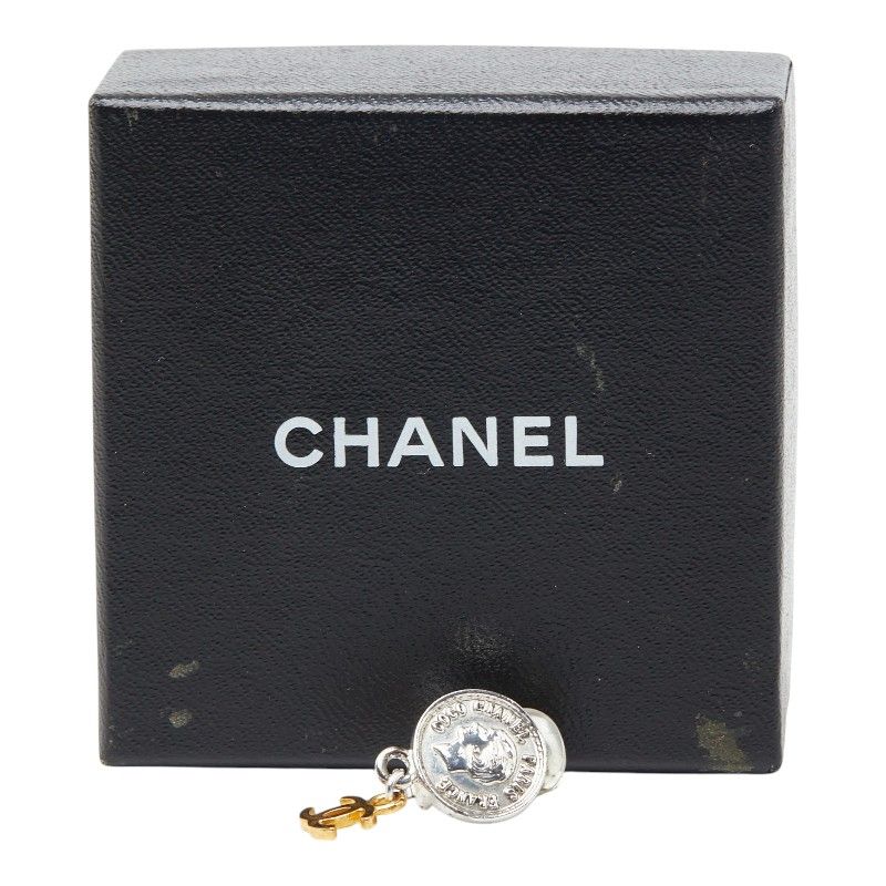 Chanel CC Logo Medallion Vintage Earrings Single Silver Gold Metal Plated — view 5