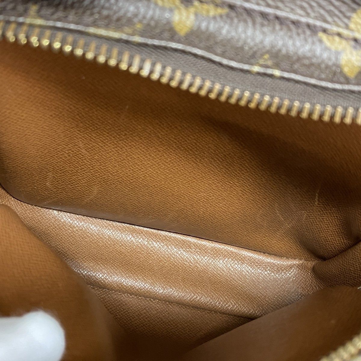 Louis Vuitton Shoulder Bag Monogram Amazon Brown — view 9