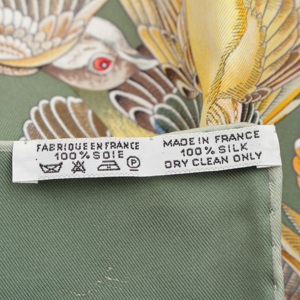 Hermes Carre 90 L'intrus Intruder Silk Bird Scarf Green — view 9