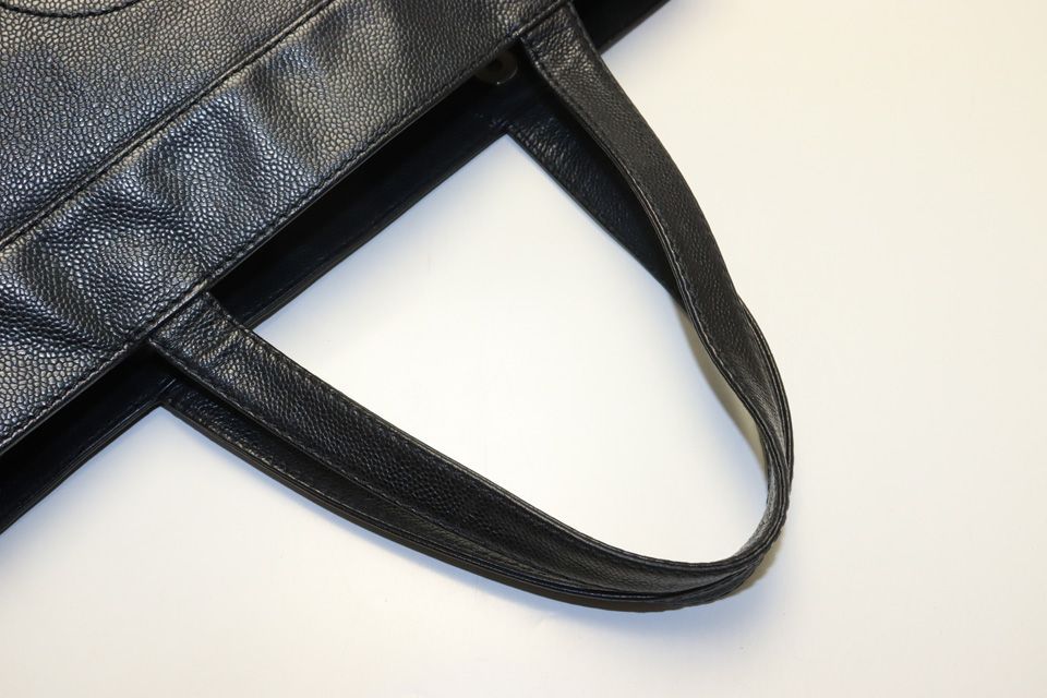 Chanel Caviar Leather CC Logo GD Tote — view 9