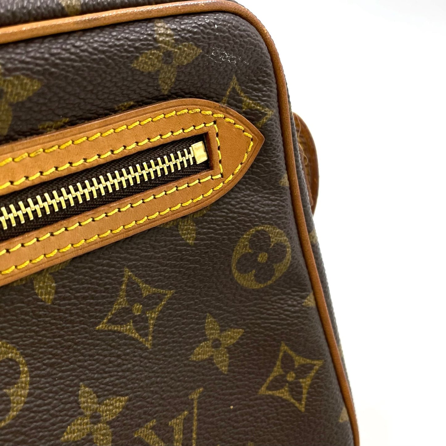 Louis Vuitton Saint Germain 28 Monogram Leather Brown Shoulder Bag Gold — view 9