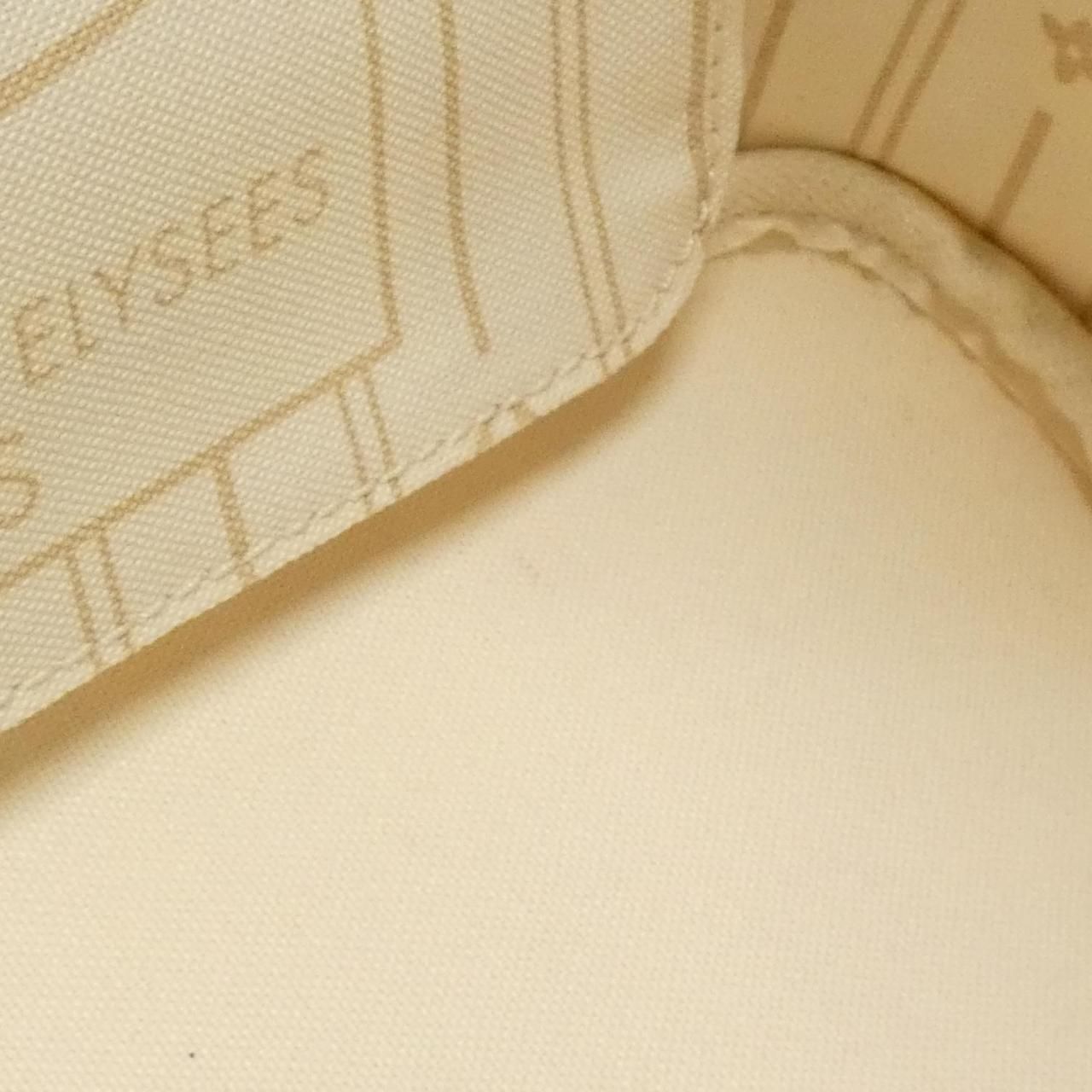 Louis Vuitton Damier Azur Neverfull PM — view 9
