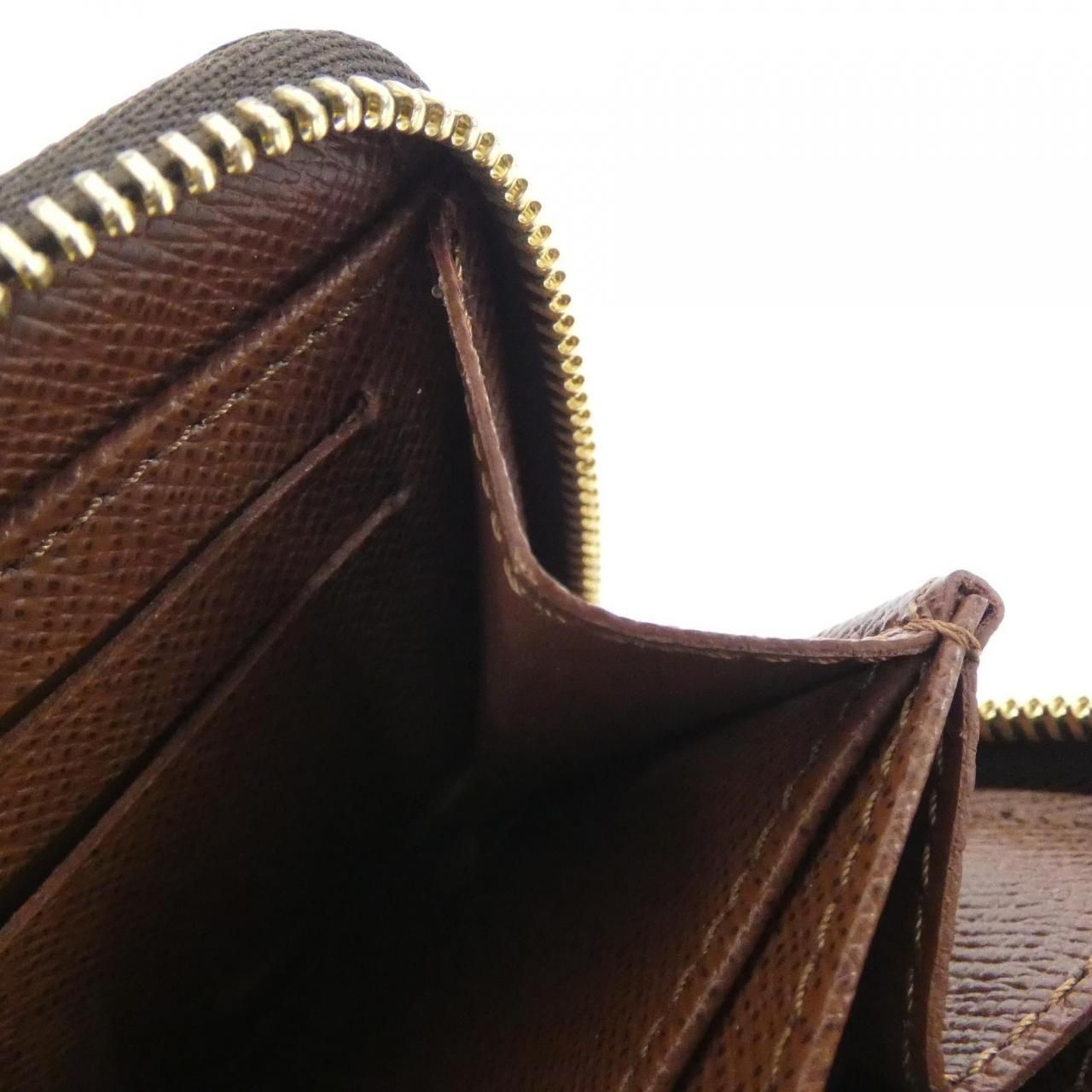 Louis Vuitton Monogram Zippy Coin Purse — view 5