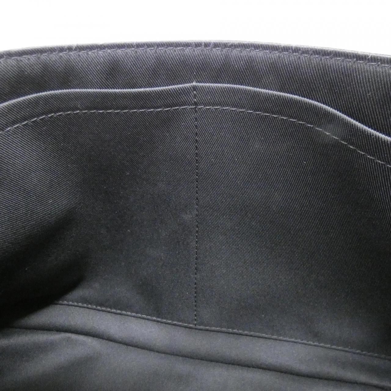 Louis Vuitton Monogram Macassar Arch Messenger GM Shoulder — view 7