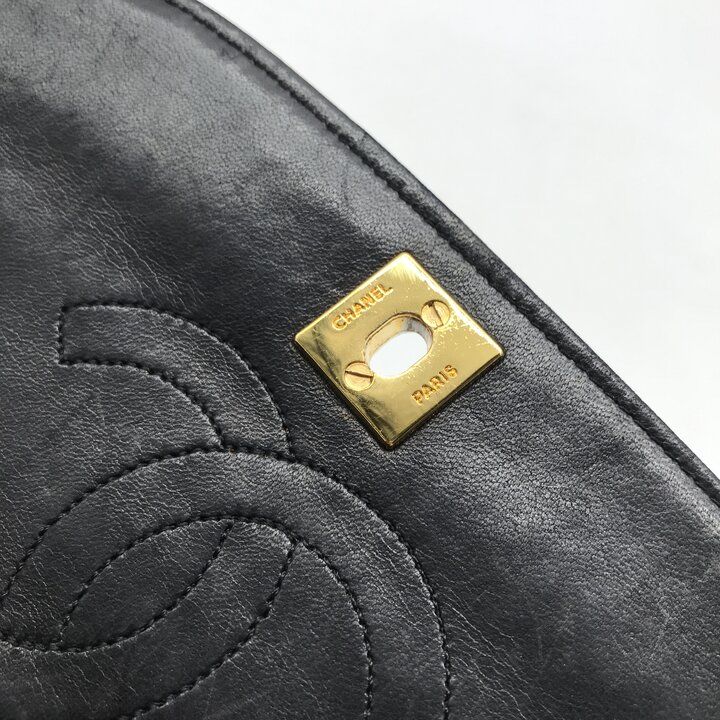 Chanel CC Logo Half Moon Turnlock Leather Chain Shoulder Bag Black — view 9