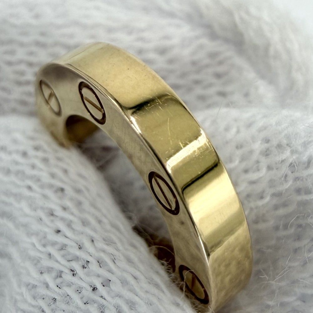 Cartier Earrings Hoop Love Single Screw 18k YG Gold — view 6