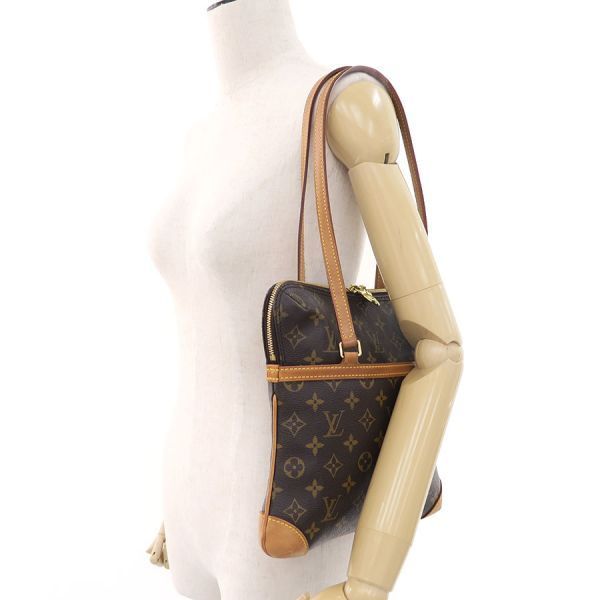 Louis Vuitton Monogram Cousin GM Messenger — view 9