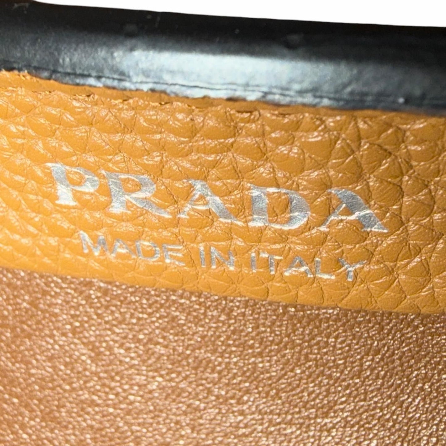 Prada 445500 Handbag Brown — view 9