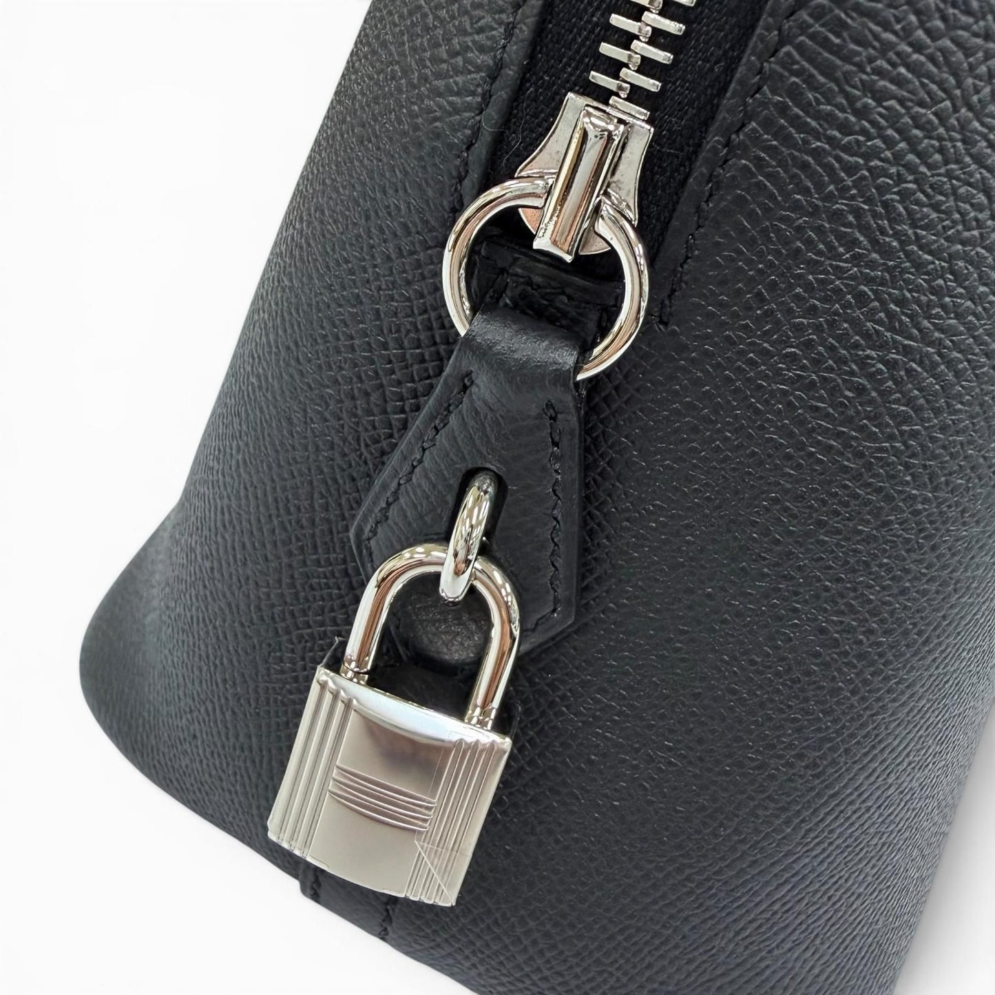 Hermes Bolide 30 Veau Epsom Silver Handbag Black — view 9