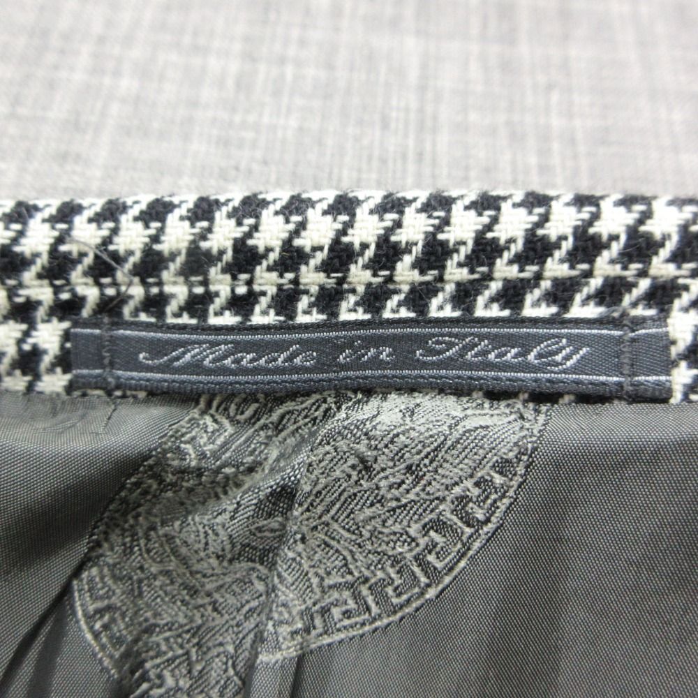 Versace Vintage Gianni Tailored Jacket Blazer Wool Lining Medusa Pattern — view 7