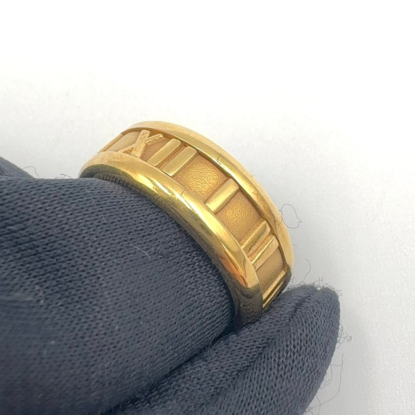 Tiffany & Co Atlas Gold Ring — view 9