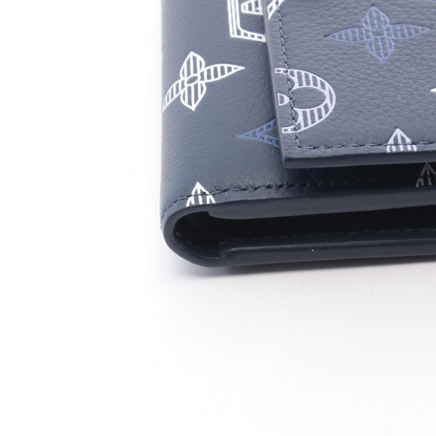 Louis Vuitton Trifold Wallet Victor Blue Navy Leather — view 8