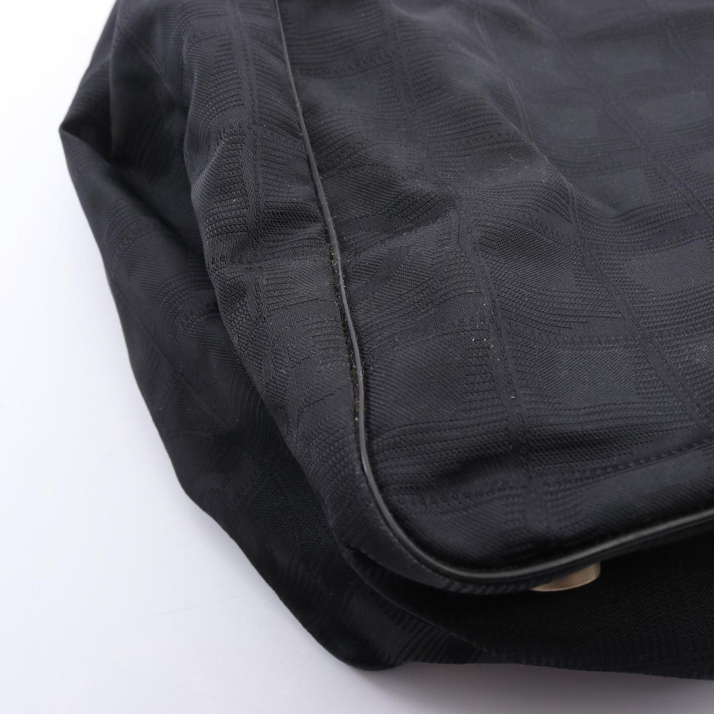Chanel Tote New Travel Line Black Leather — view 9