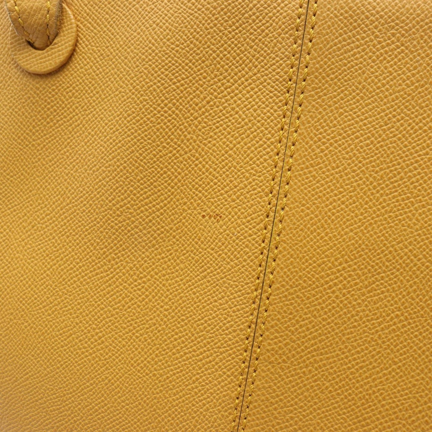 Chanel Tote with Charm Yellow Leather — view 9