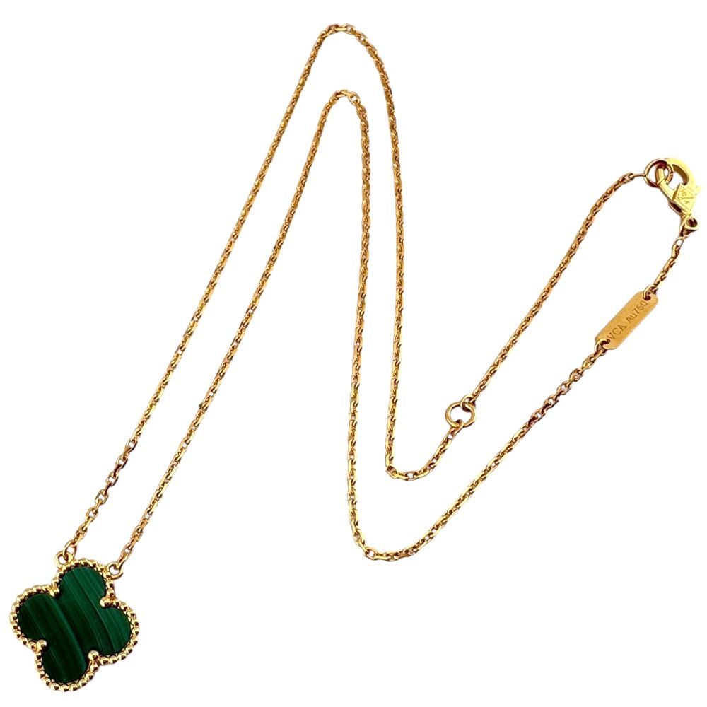 Van Cleef & Arpels Vintage Unhambra Necklace 18k Gold Malachite — view 9
