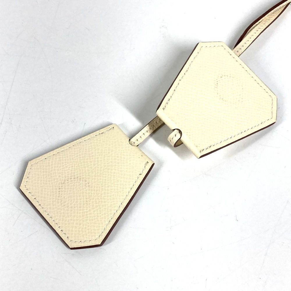 Hermes Capucine Leather Ivory — view 7