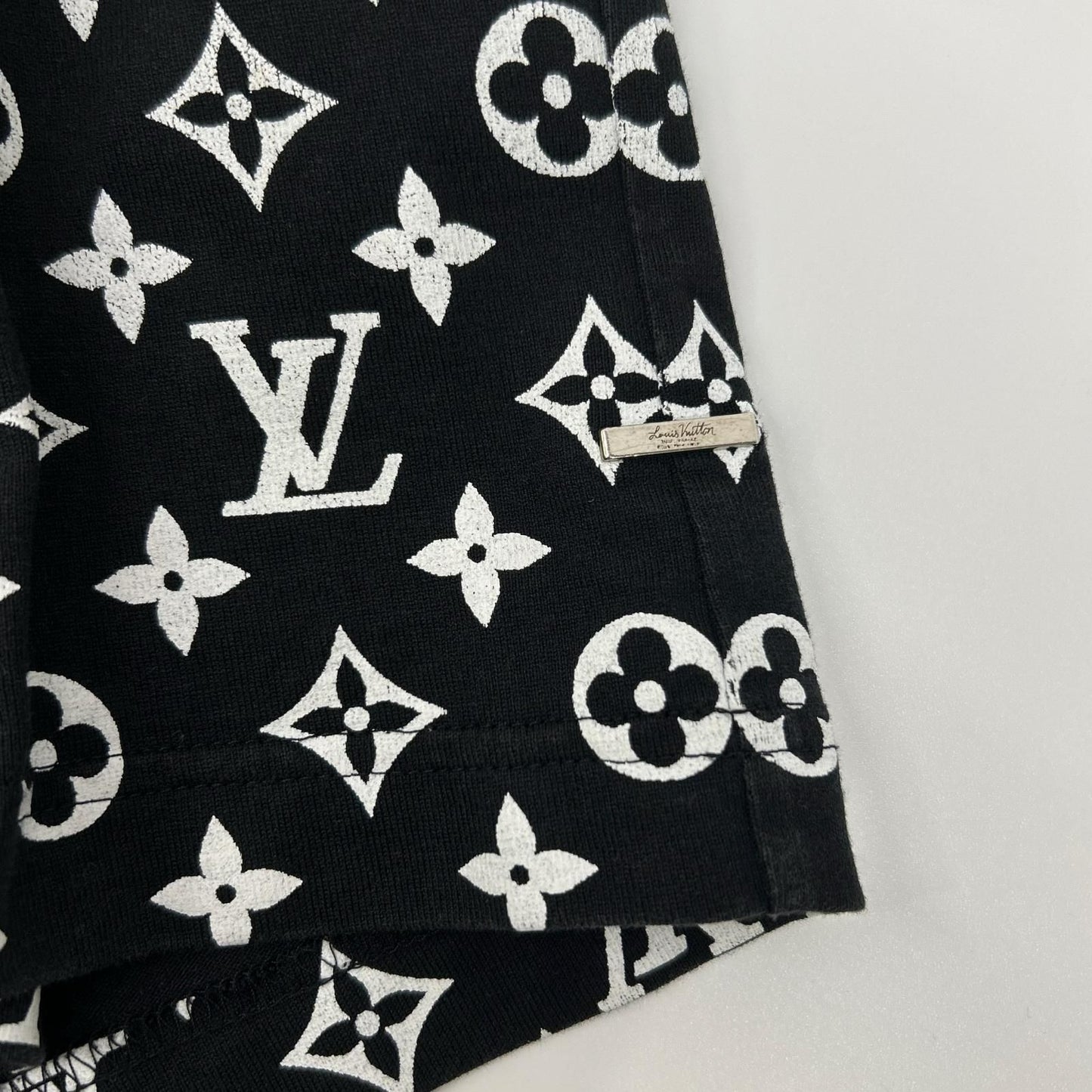 Louis Vuitton Ngp Black Monogram Gradient T-Shirt XL — view 9