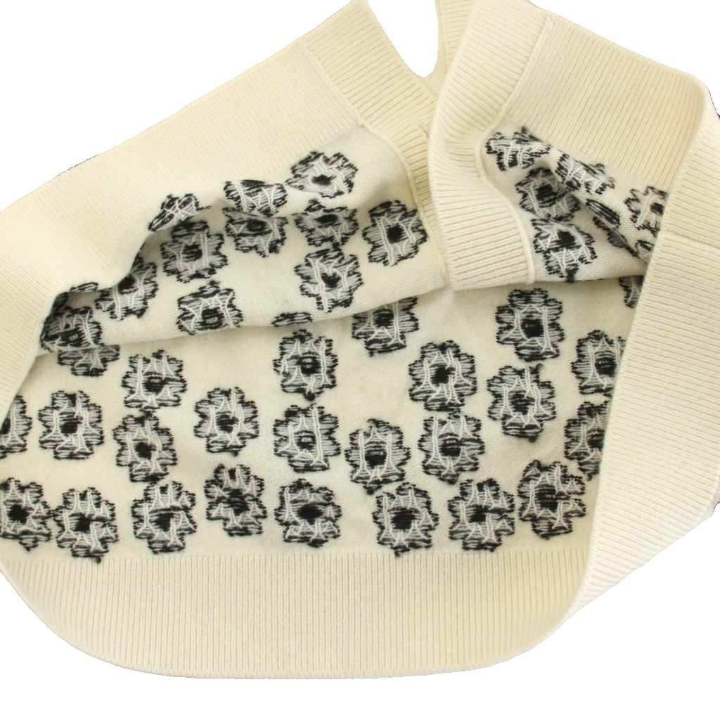 Chanel Knit Skirt Mini Length Cashmere Camellia CC Logo Floral Pattern All Over — view 5