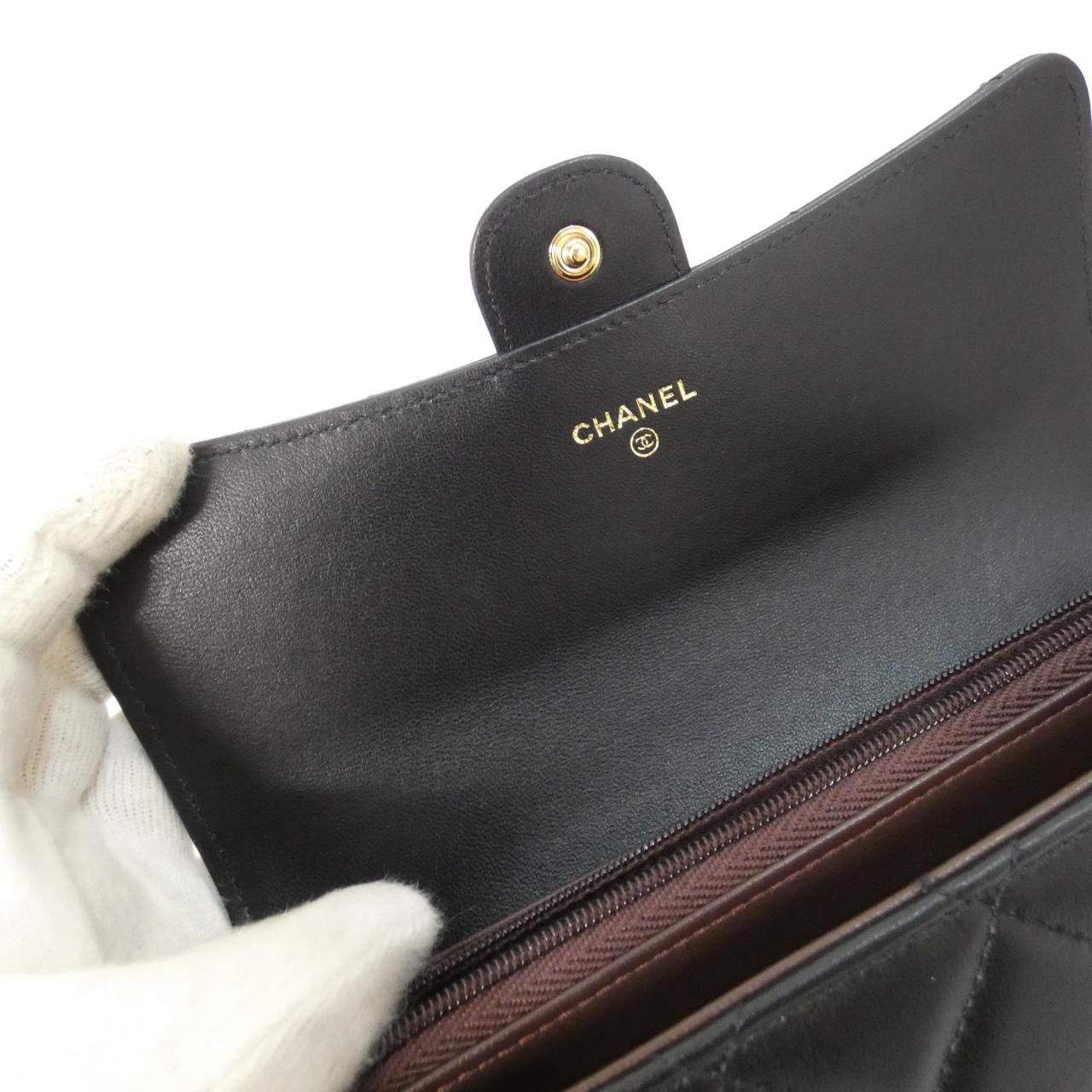 Chanel Timeless Classic Line Wallet — view 5