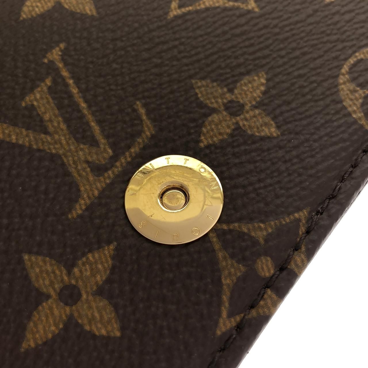 Louis Vuitton Monogram Wallet on Chain Lily Shoulder — view 8