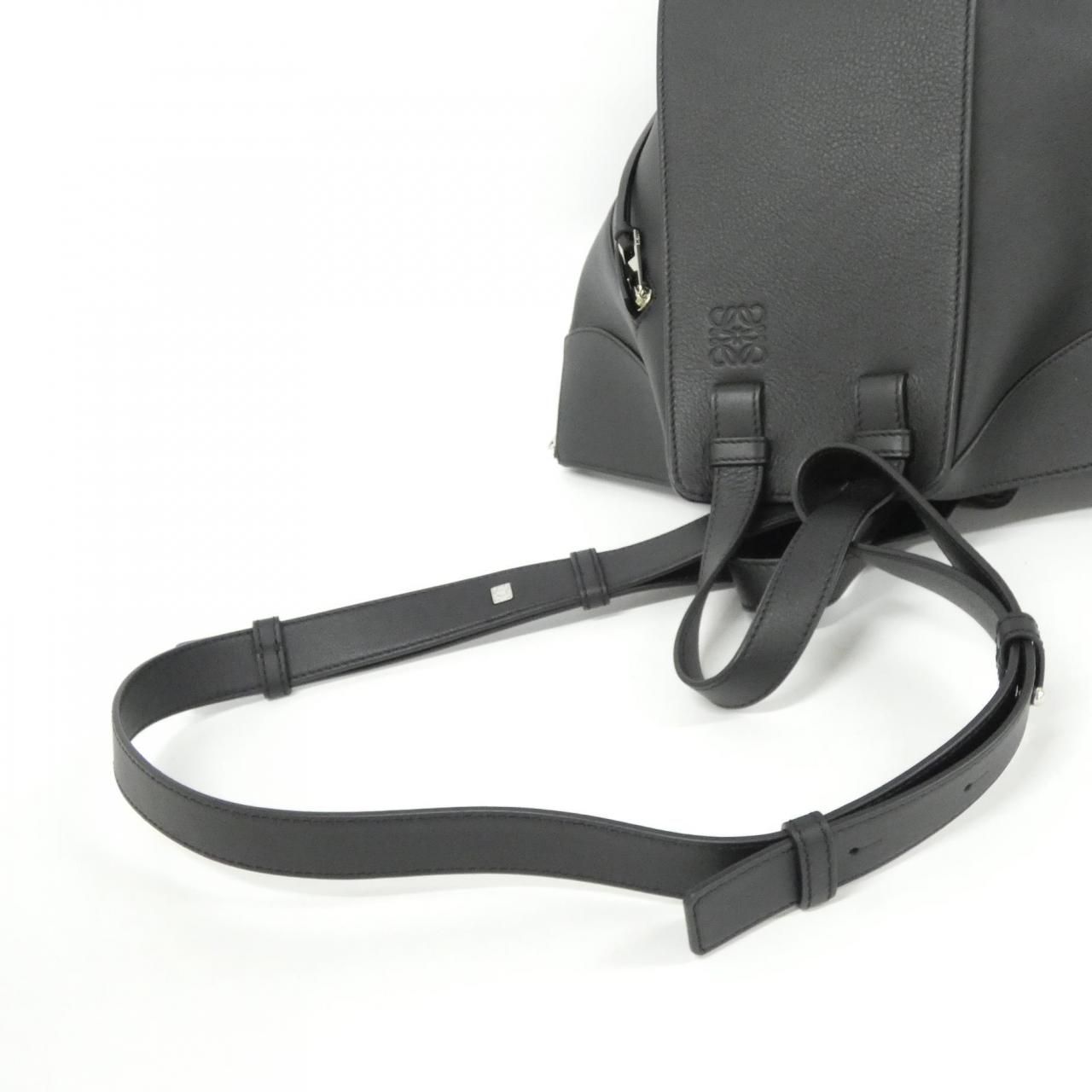 Loewe Hammock Small 387 30 Shoulder — view 9