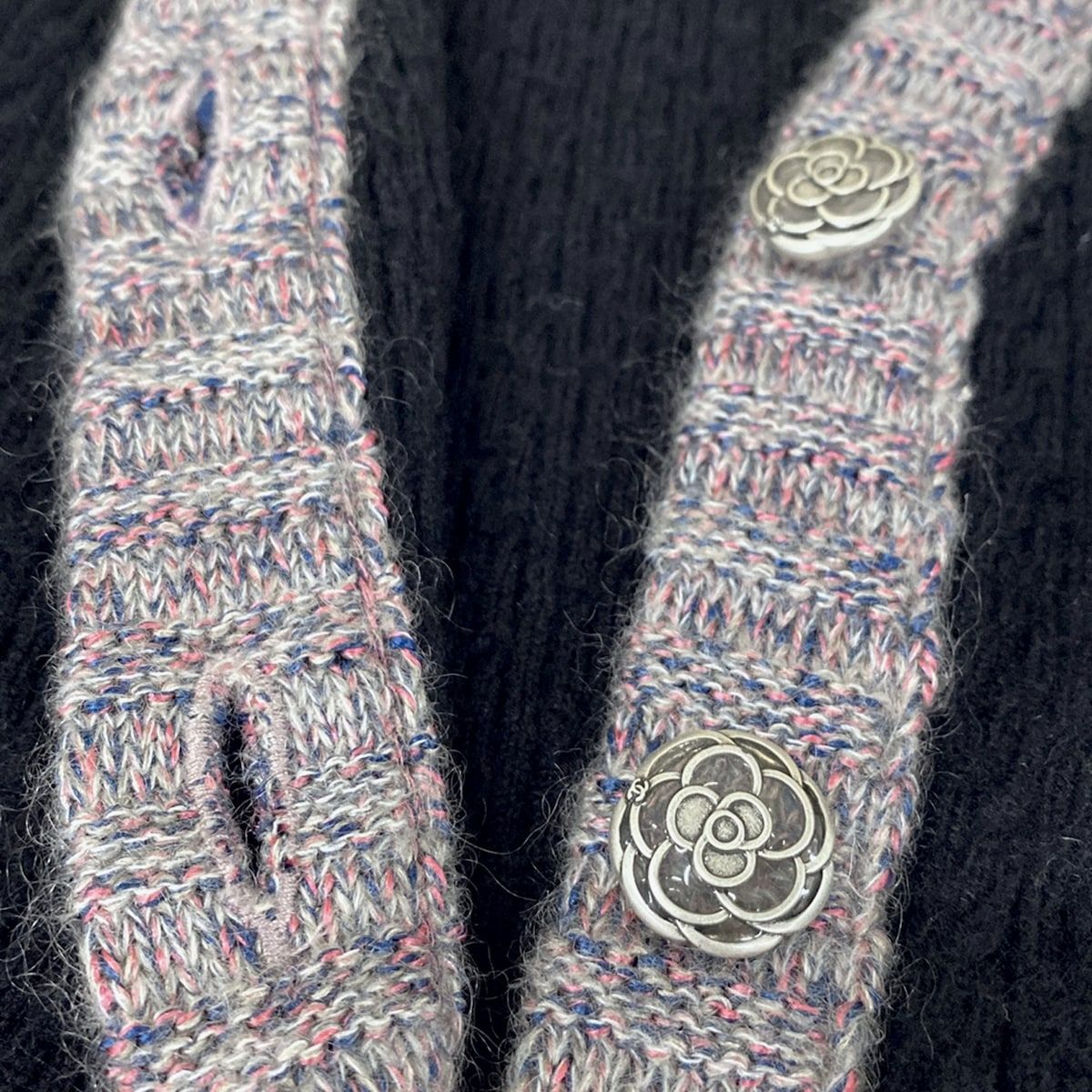 Chanel Cardigan 38 M Black Pink Multi Long Sleeve Camellia Cashmere Silk — view 9