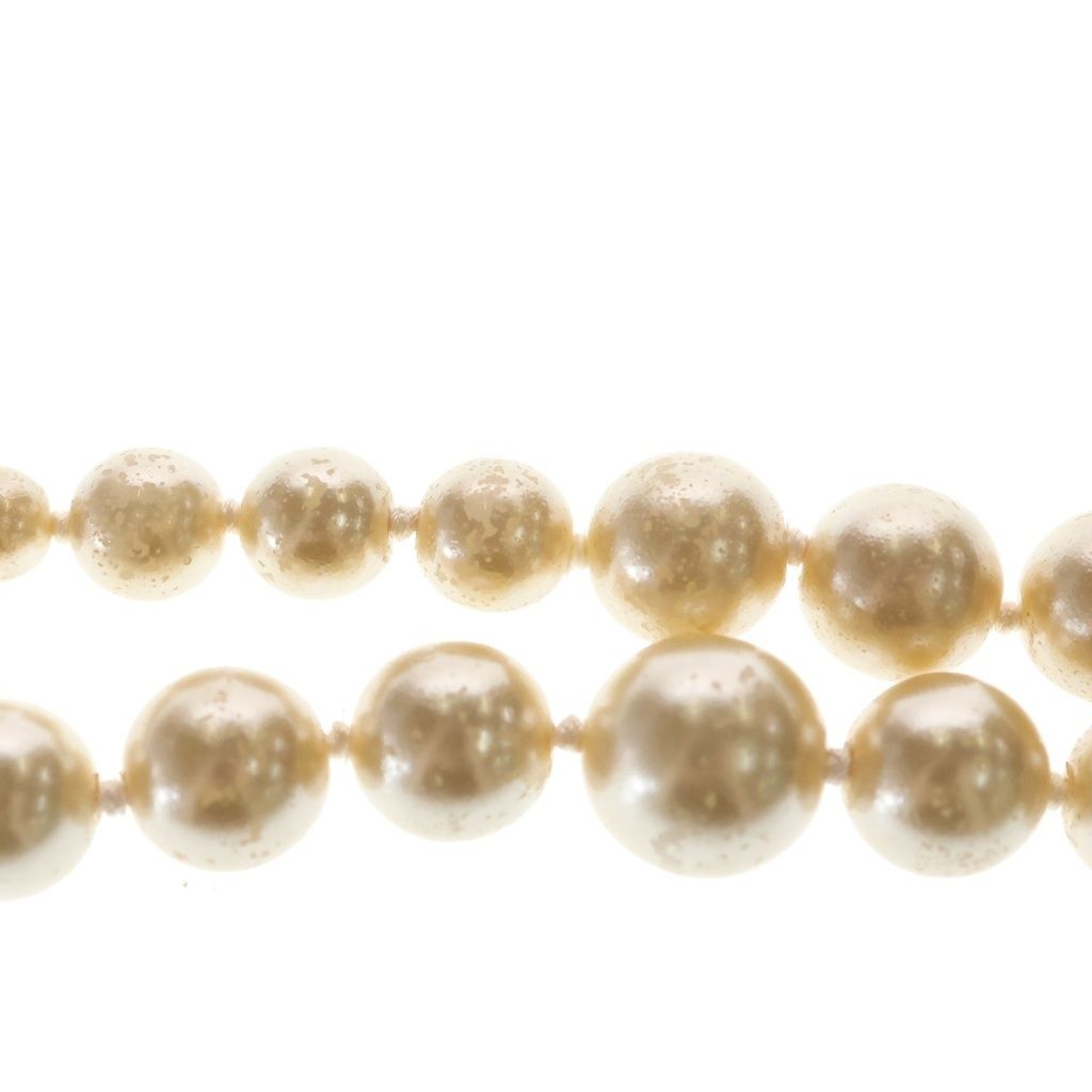 Chanel CC Logo Long Pearl Necklace Gold — view 6