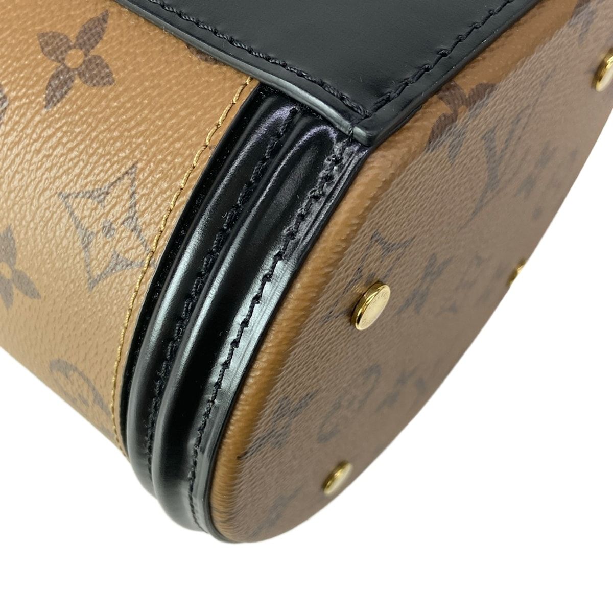 Louis Vuitton Vanity Bag Monogram Reverse Cannes — view 9