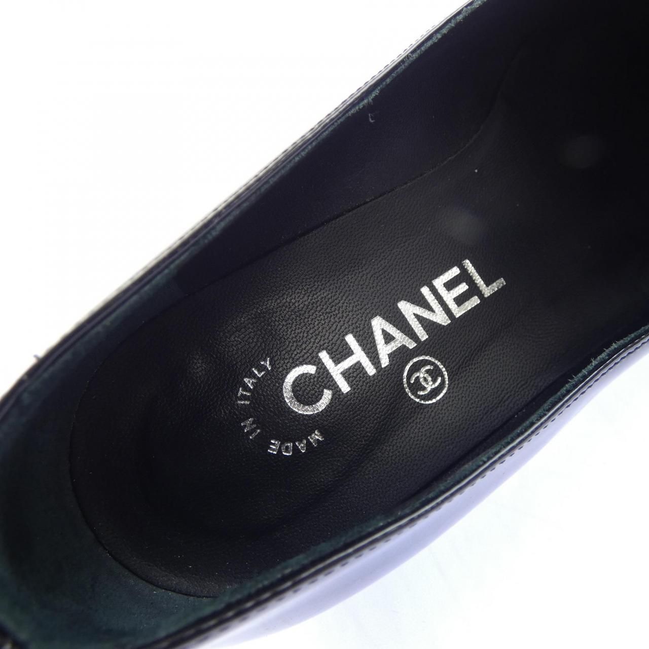 Chanel Moccasins Loafers Shoes — view 6