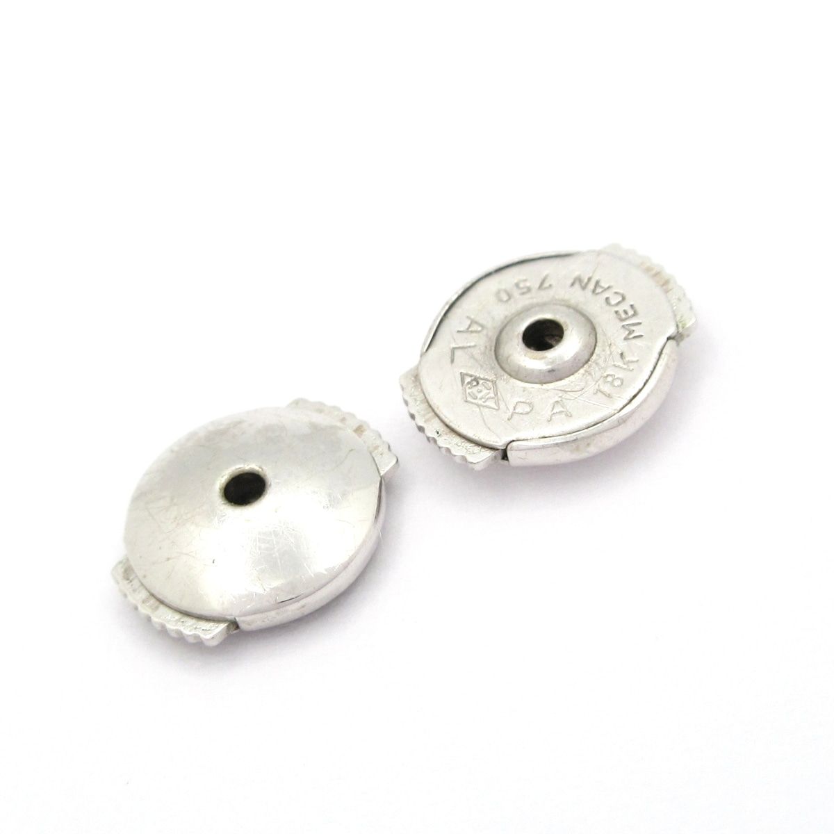 Louis Vuitton Earrings Pe Loulou Pandandreille 18k White Gold Pearl — view 6