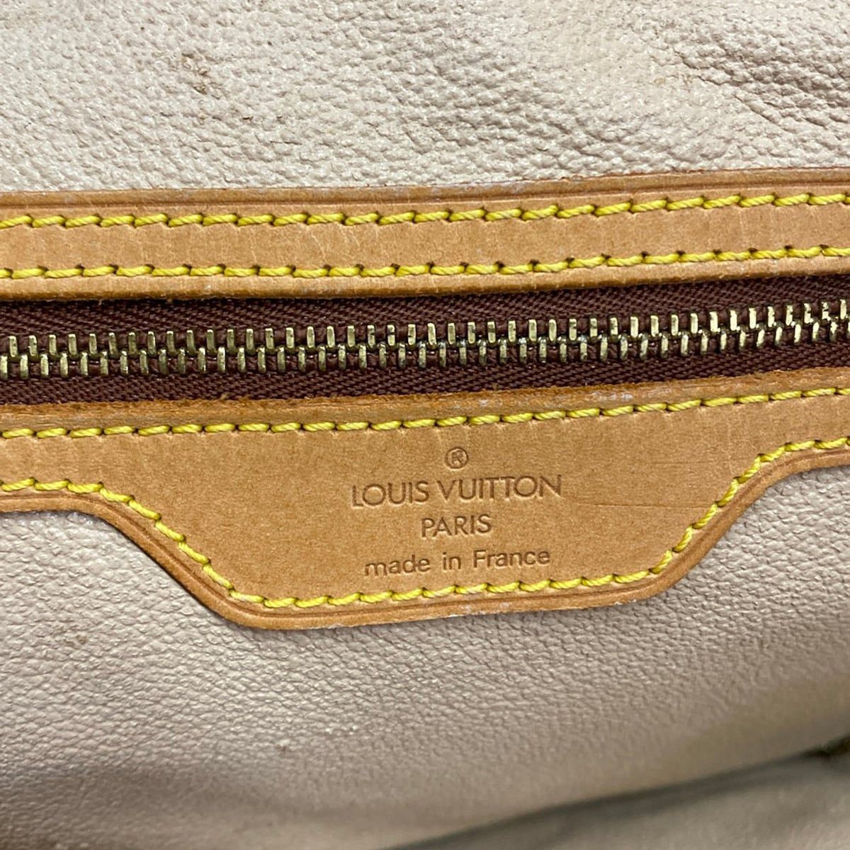 Louis Vuitton Shoulder Bag Monogram Bucket GM — view 9