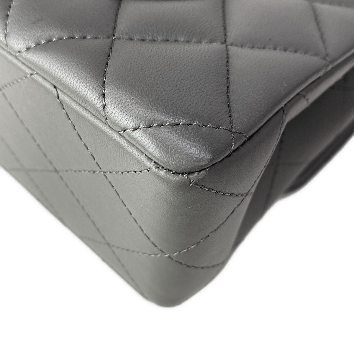 Chanel Shoulder Bag Double Flap Quilted Gray Gold Chain Metal — view 9