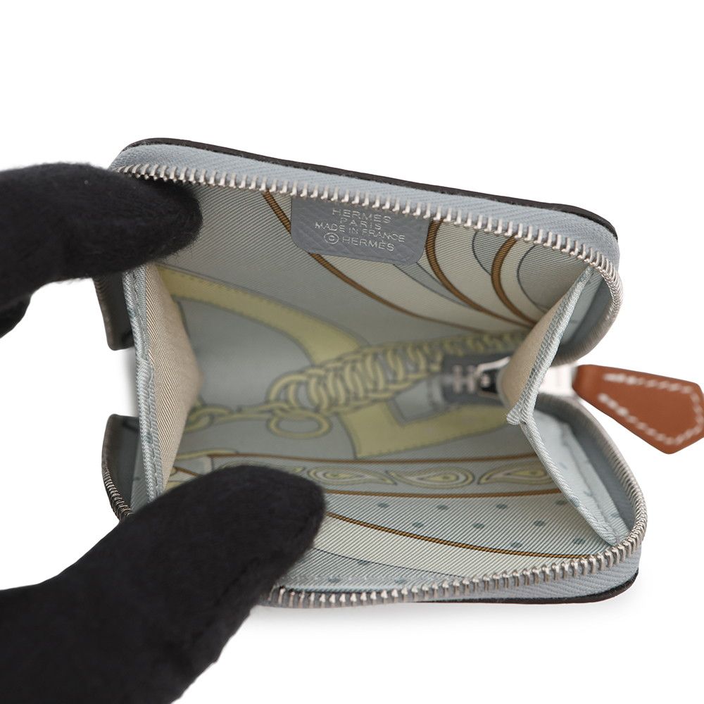 Hermes Coin Case Azap Compact Mini Silk in Gris Perle Silver Epsom — view 4