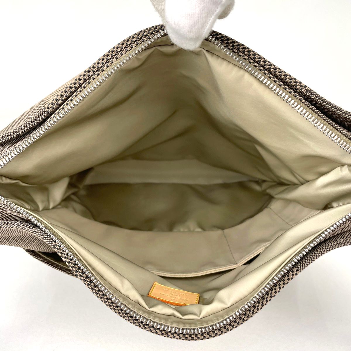 Louis Vuitton Companion Shoulder Bag Damier Geant Tail — view 9