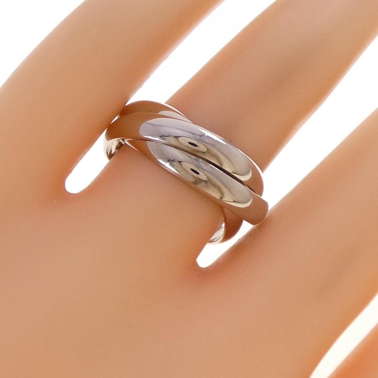 Cartier Trinity Ring White Gold — view 5