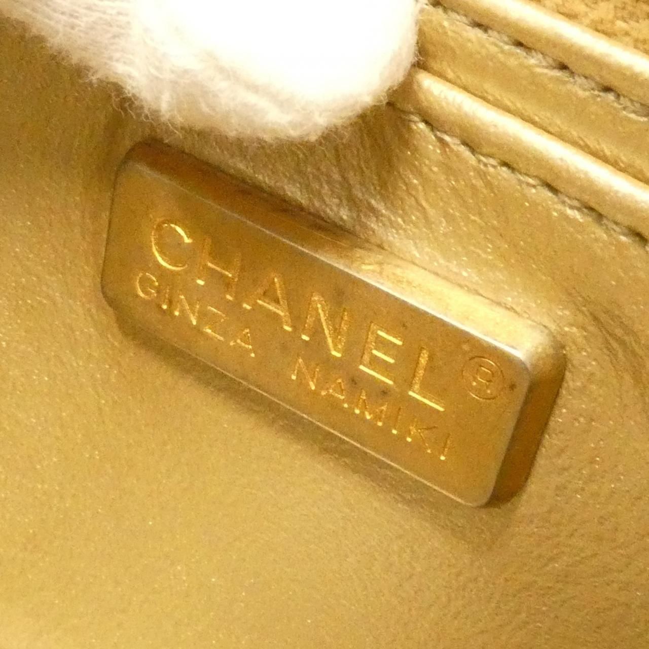 Chanel Shoulder Bag Beige — view 9