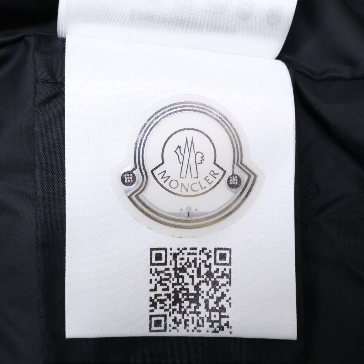 Moncler Betulong Frill Sleeve Hoodie Down — view 9