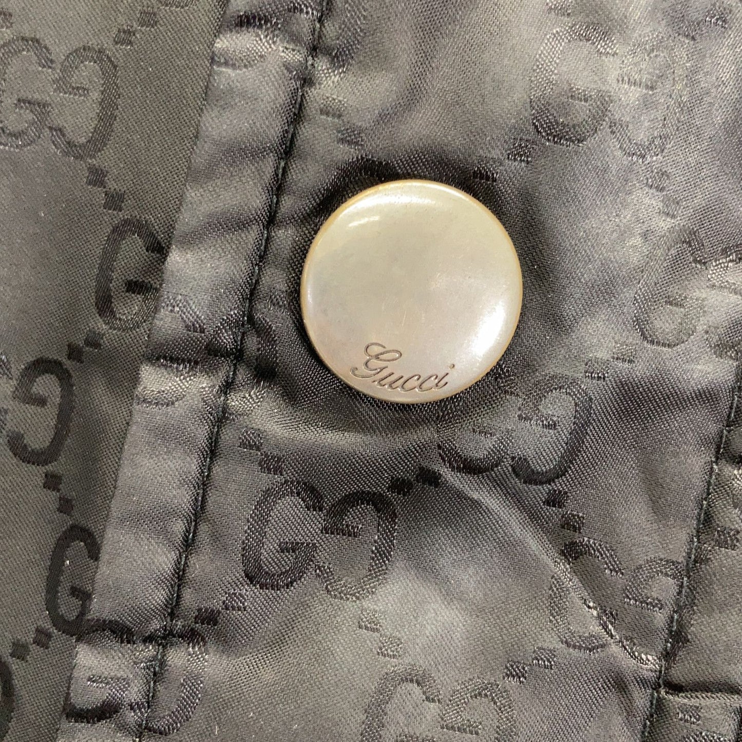 Gucci Black GG Pattern Reversible Down Jacket 46 — view 9