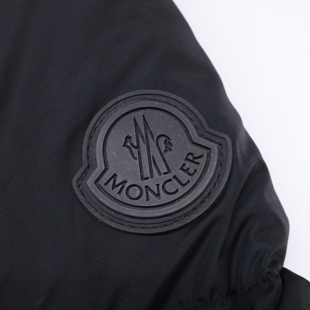 Moncler Montcla Hoodie Down — view 9