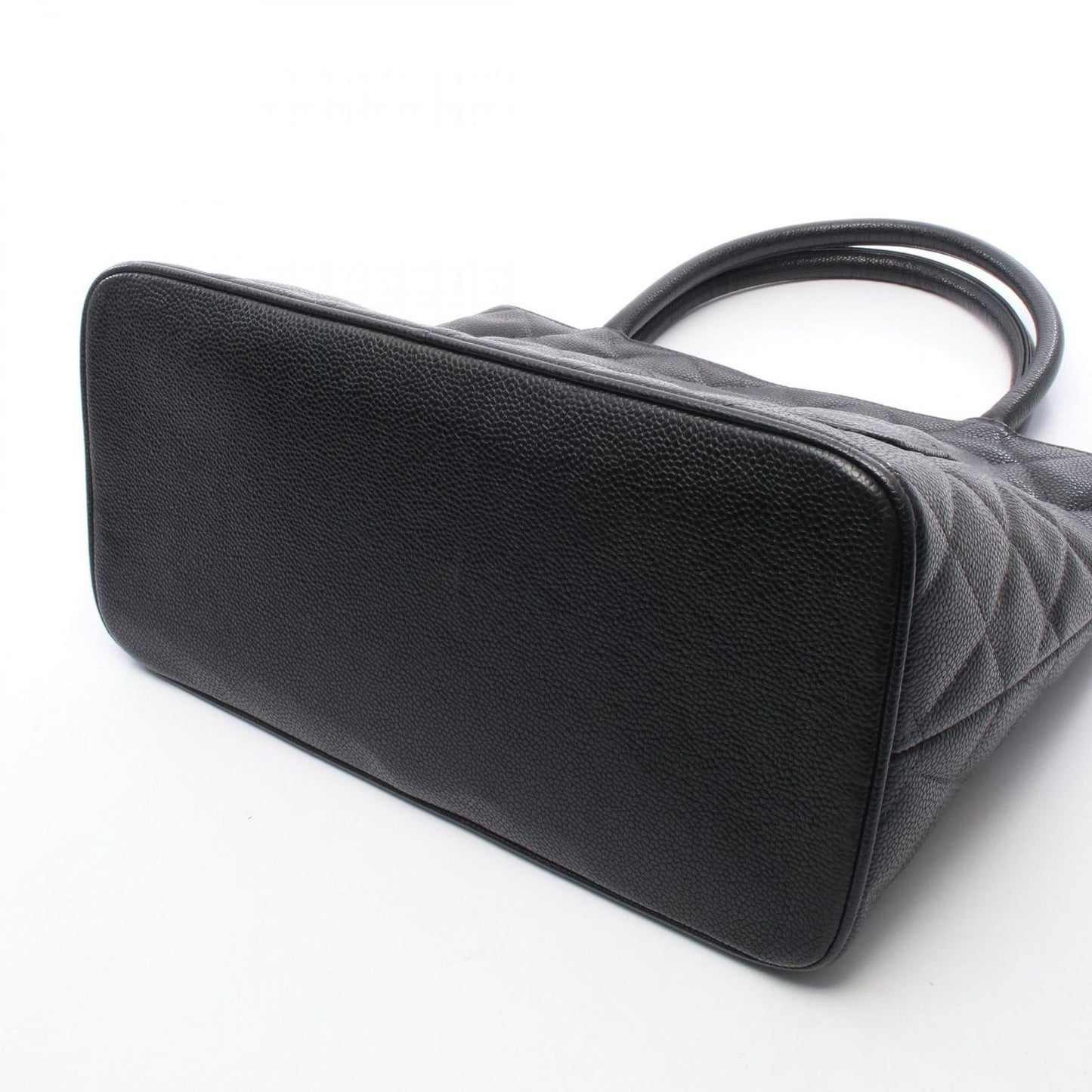 Chanel Tote Reissue Black Caviar Leather — view 9